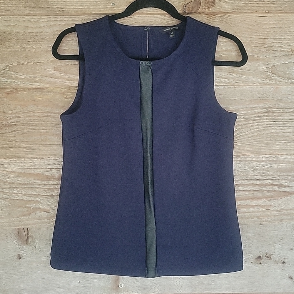Banana Republic Navy Tank with Black Faux Leather Strip Size XSmall
